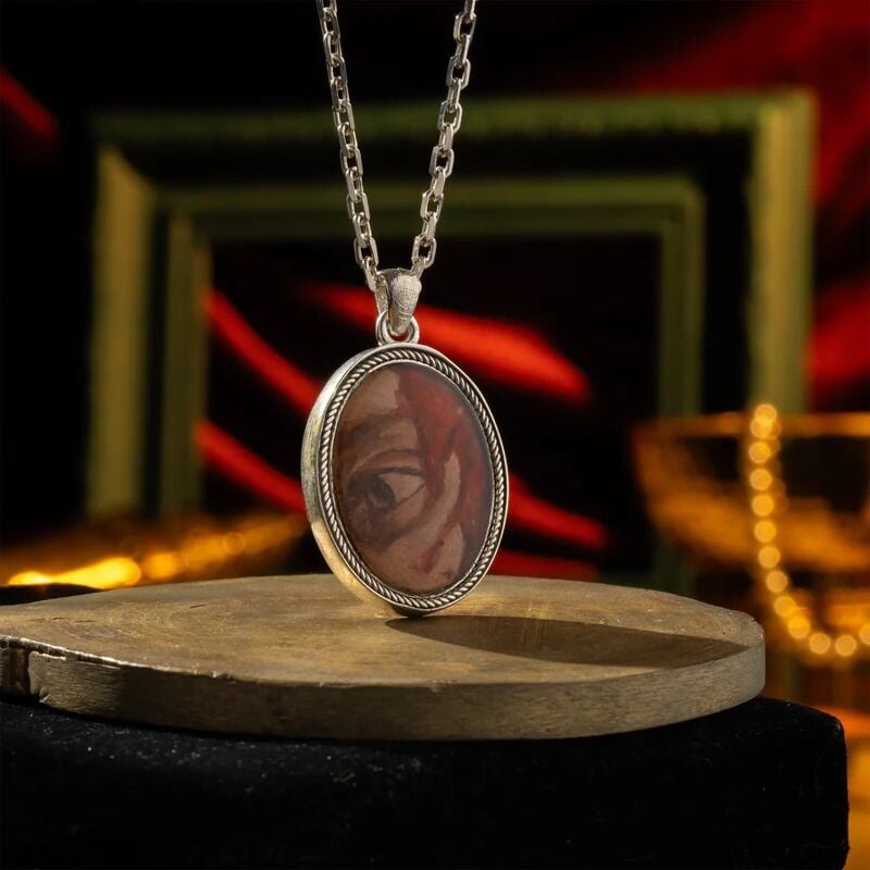 Paaranoia Eyes Necklace