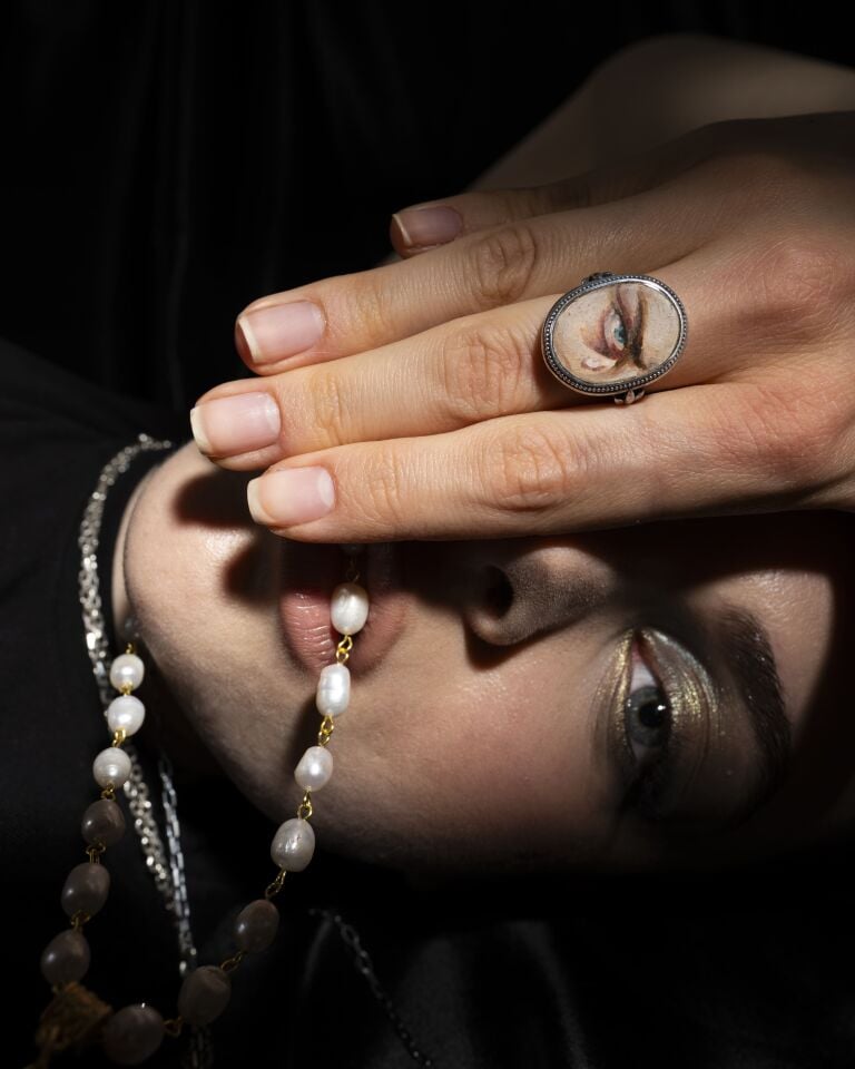 Fallen Angel Eyes Ring