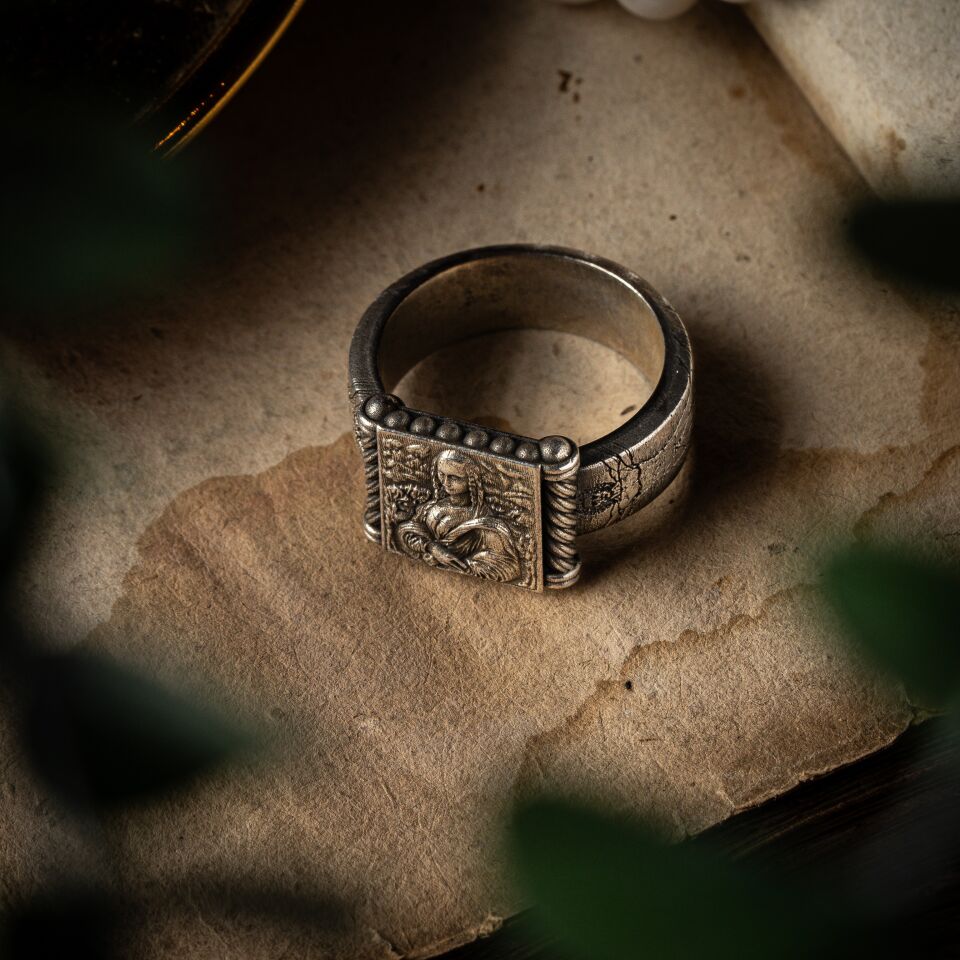 Leonardo Da Vinci Ring