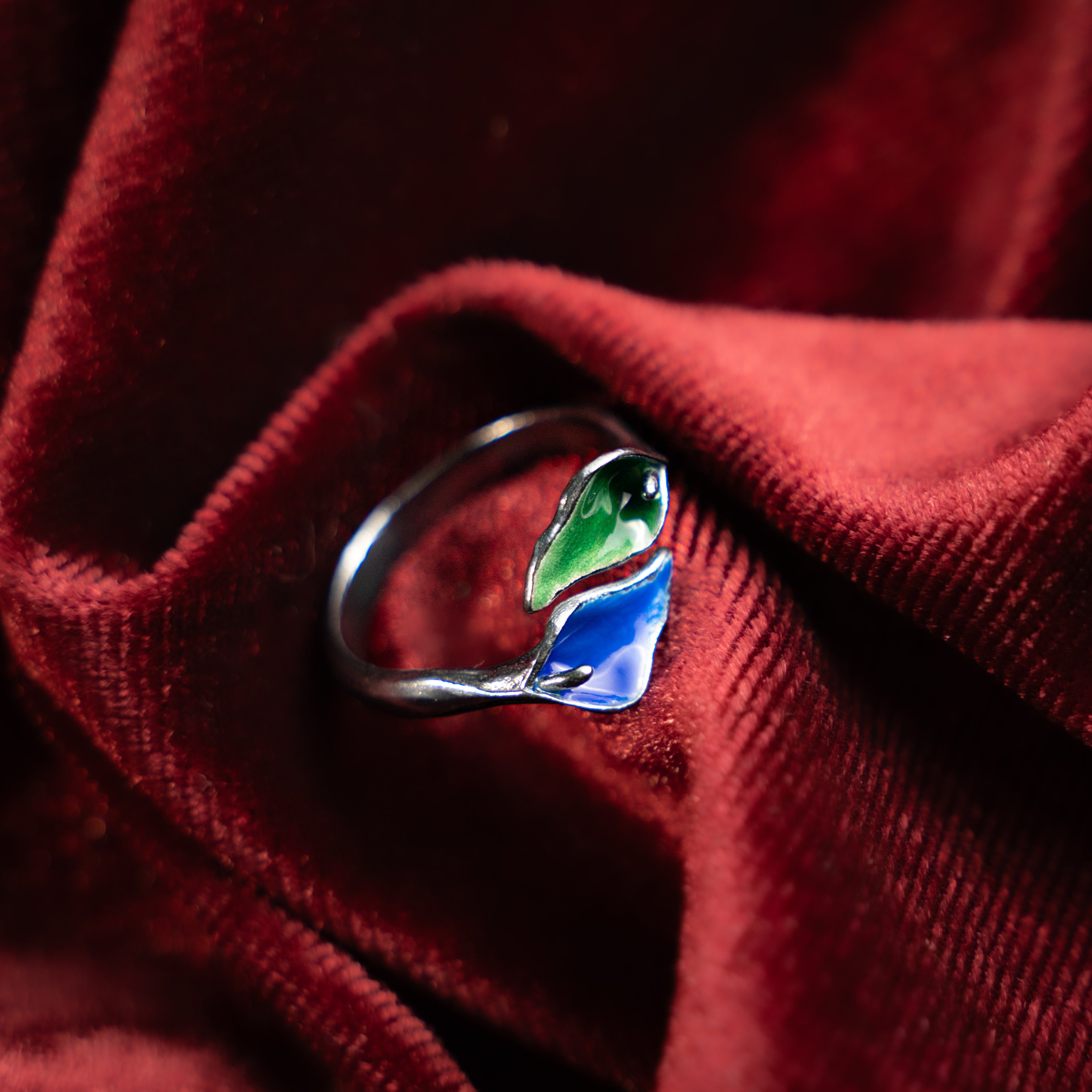 Lily Ring