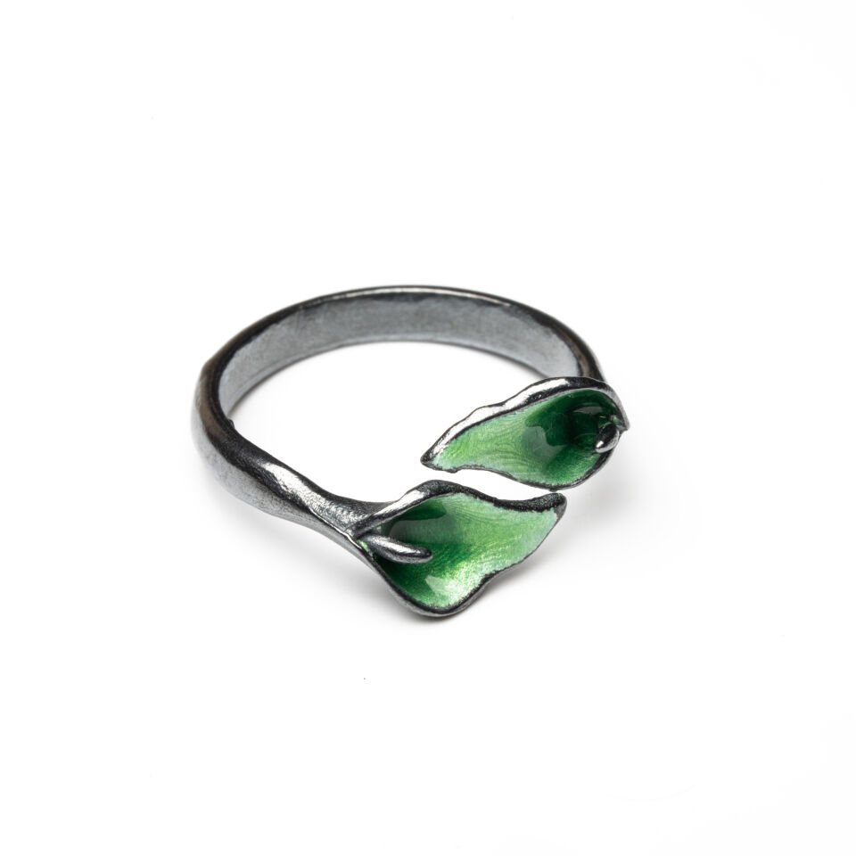 Lily Ring